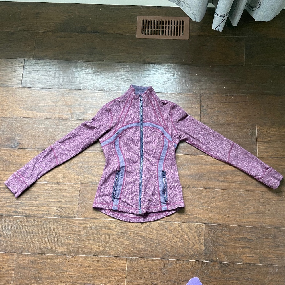 Lululemon define-soft mini check - black swan heathered plum
